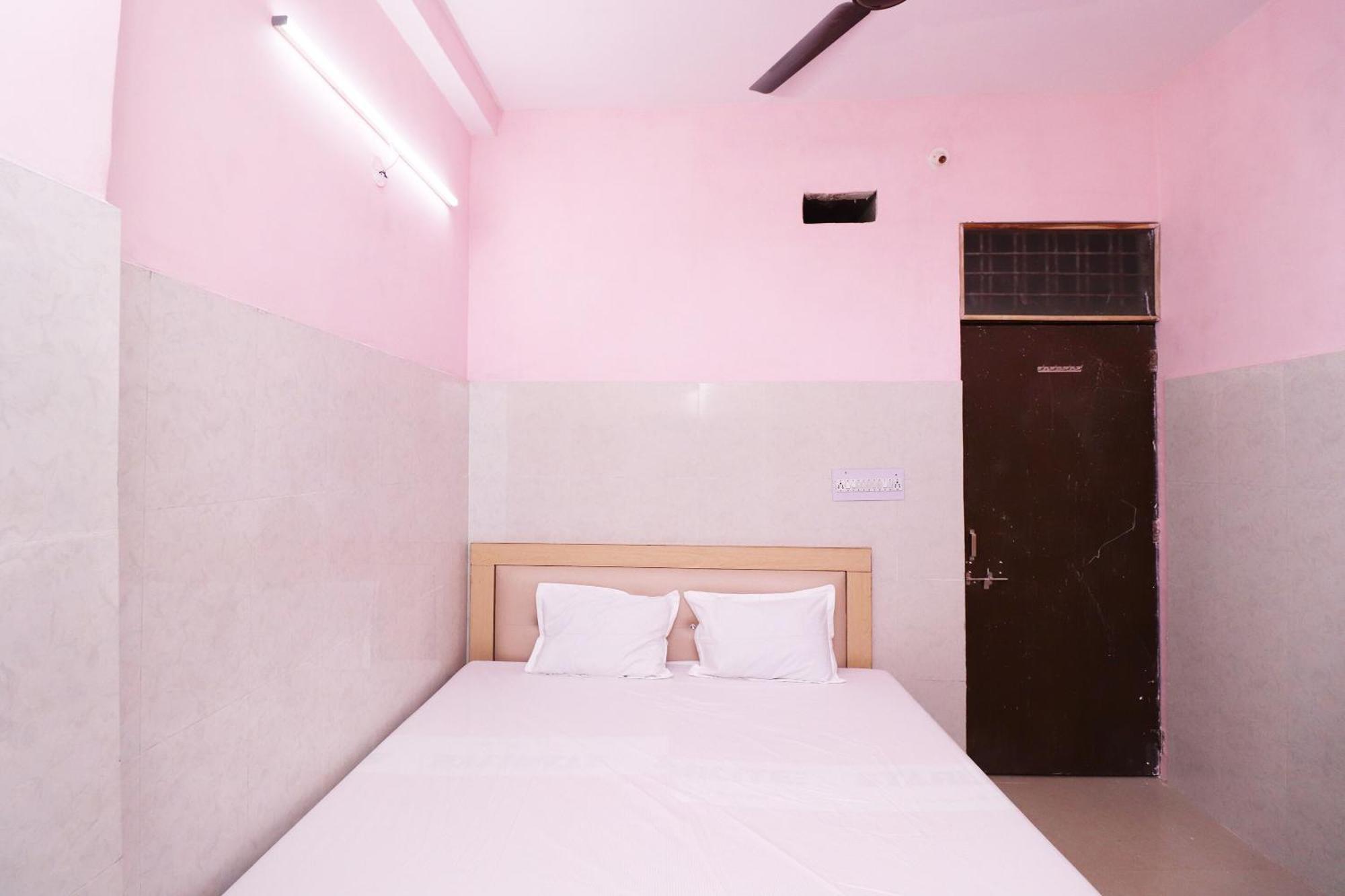 Hotel Kshama Dzsabalpur Kültér fotó