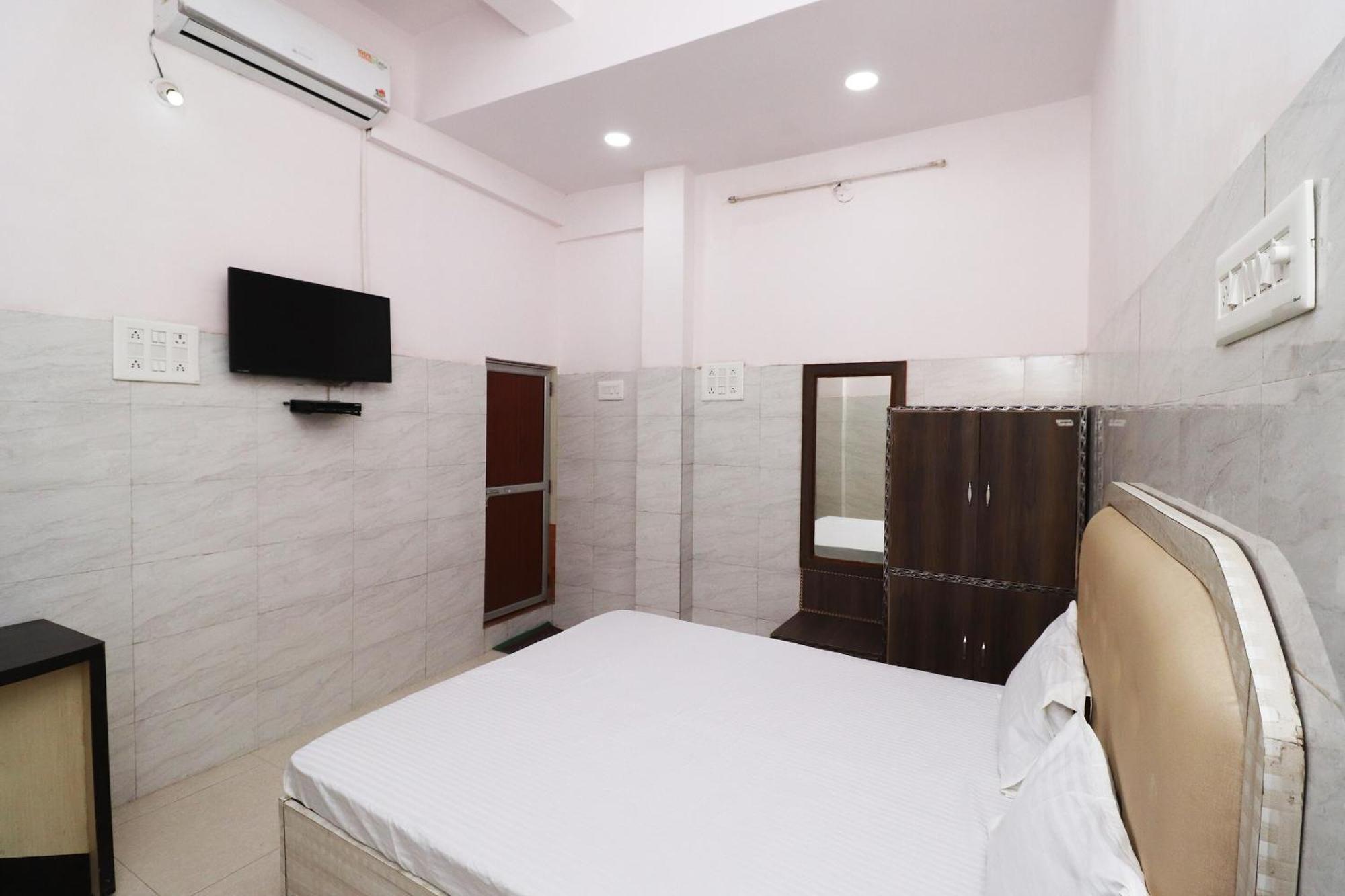 Hotel Kshama Dzsabalpur Kültér fotó