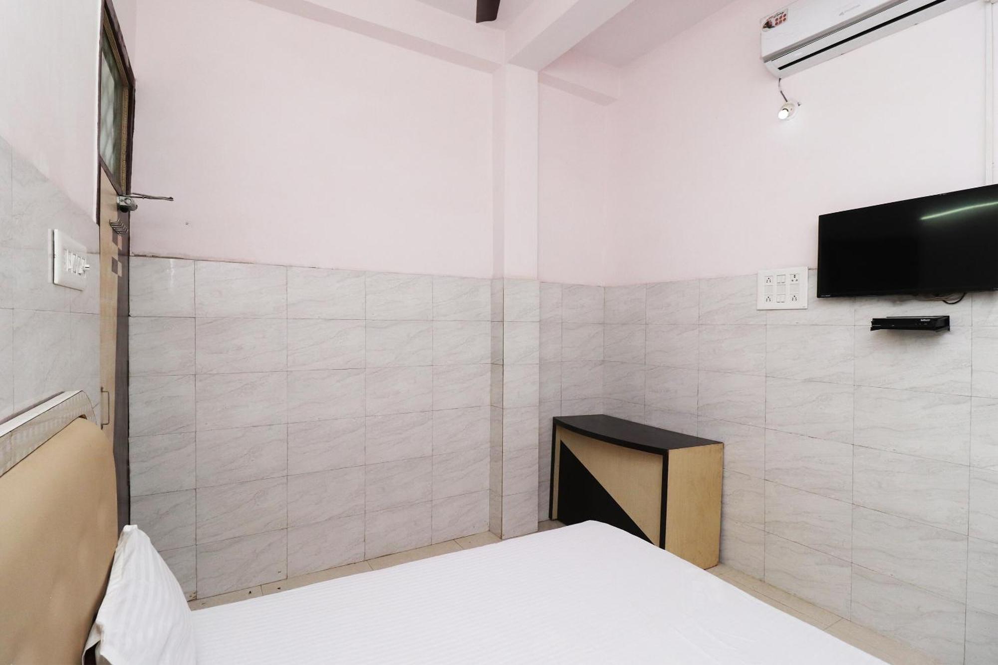 Hotel Kshama Dzsabalpur Kültér fotó